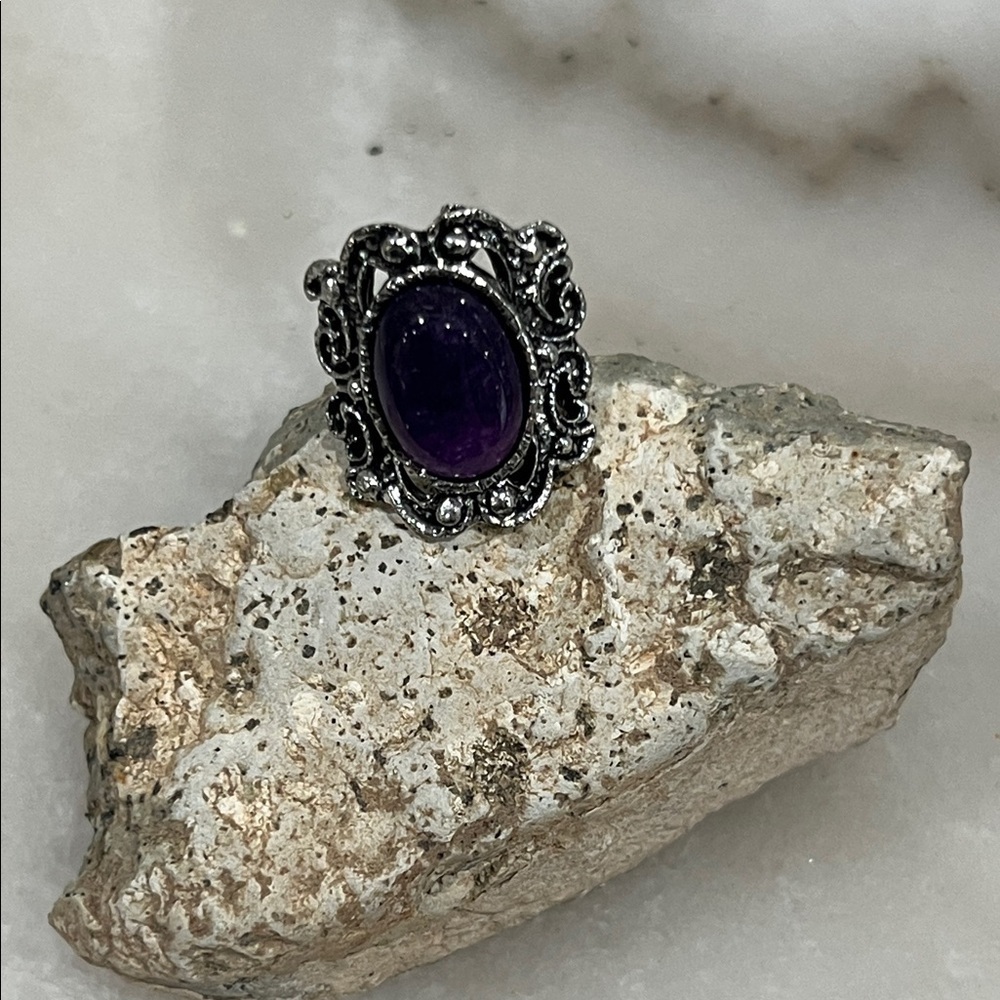 Elegant Purple Crackle Quartz Stone Silver Ring